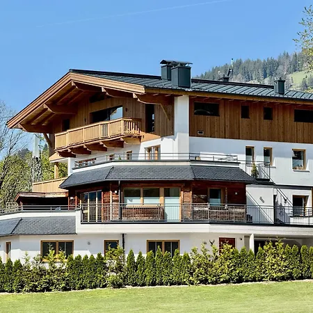 Bergpanorama Apartamento Brixen im Thale